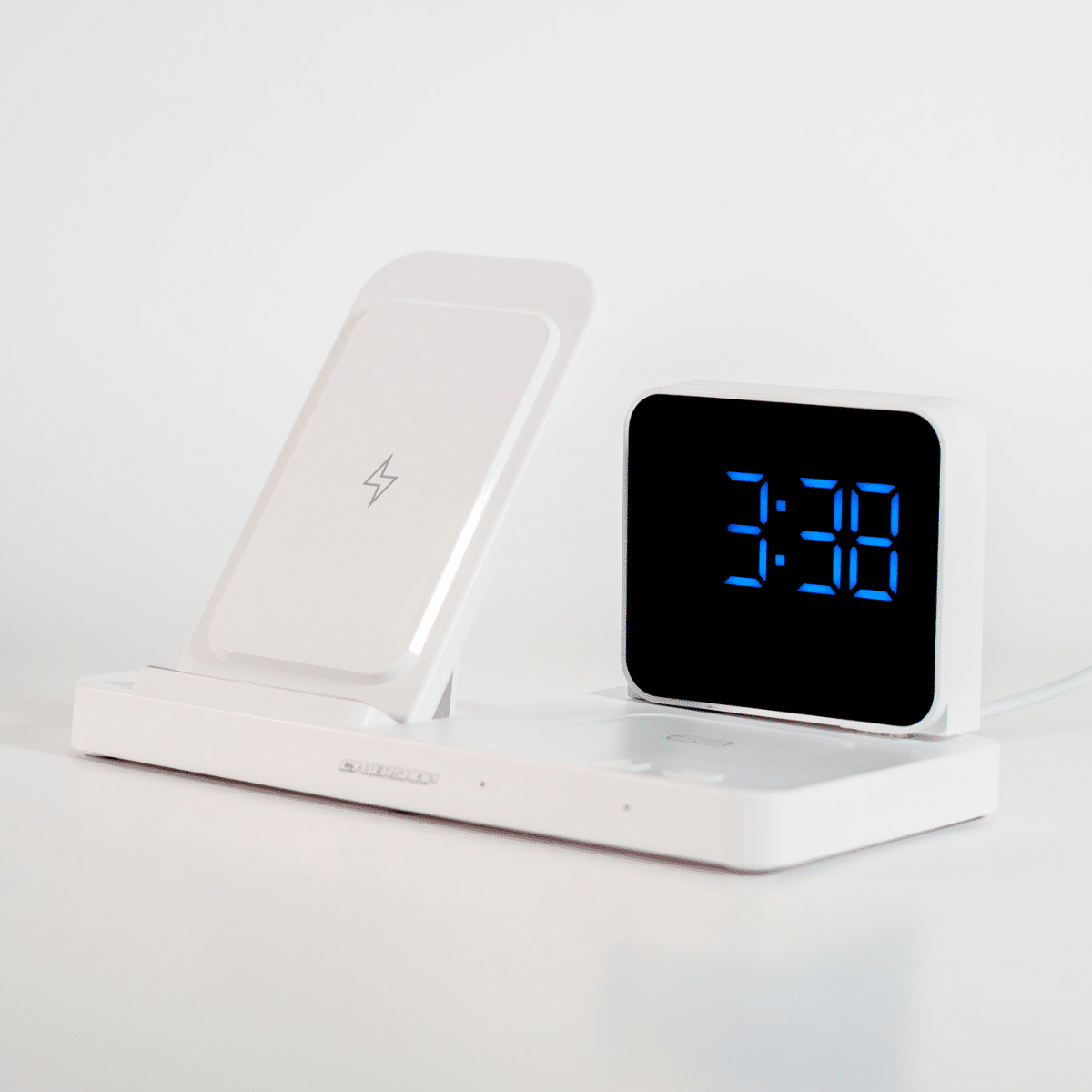 BASE DE CARGA 4 EN 1 WATCH/EARBUDS/PHONE/CLOCK BLANCO